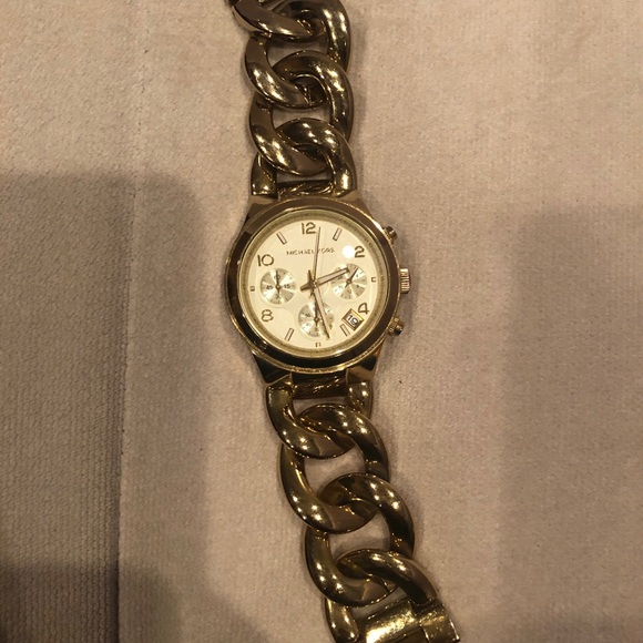 Michale Kors Gold Twist Watch main image 5